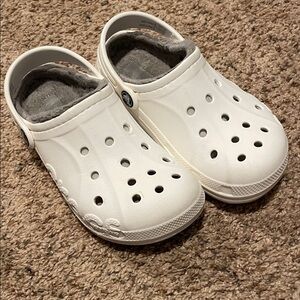 CROCS Kids White & Fuzzy Lined